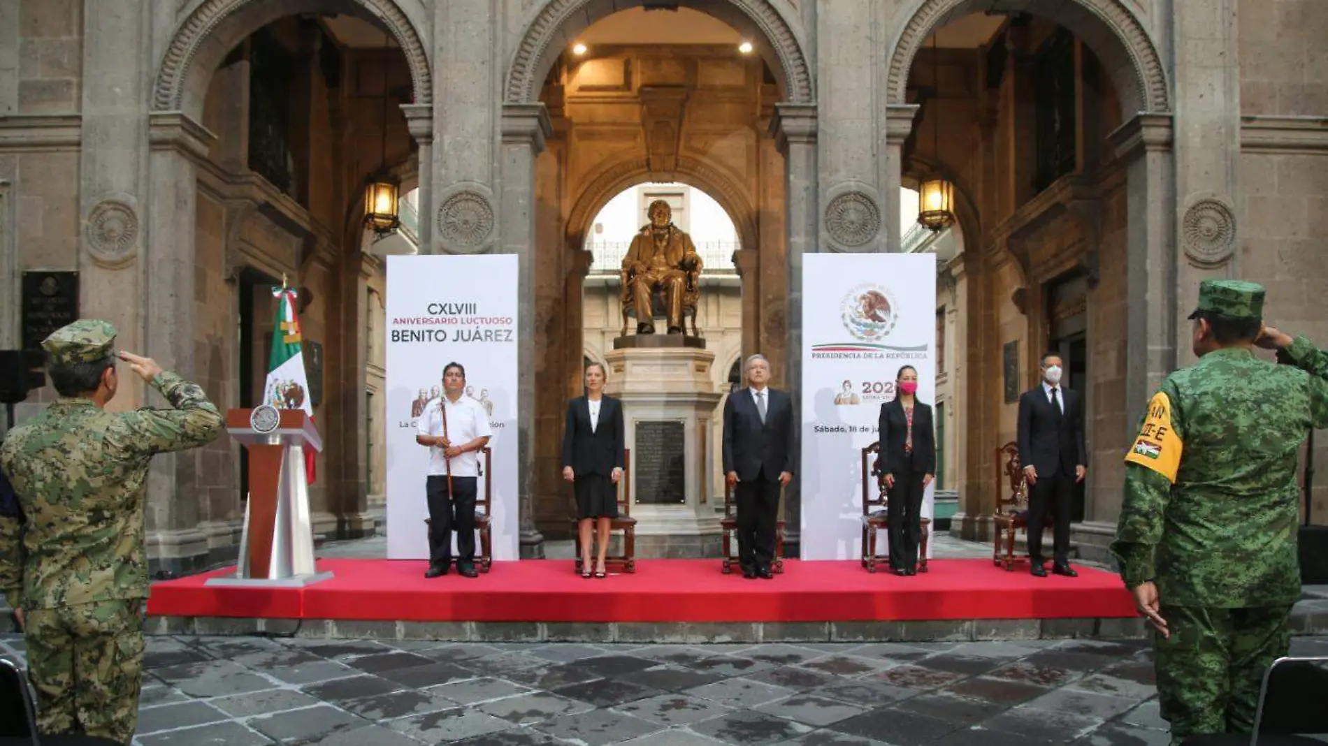 amlo ceremonia benito juarez